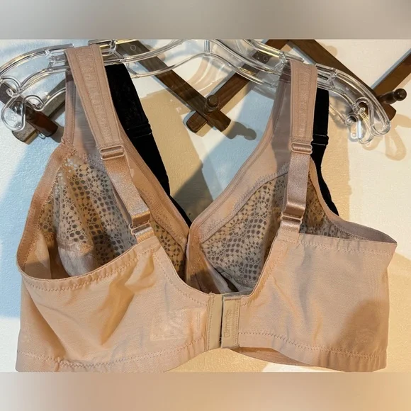 Glamorise Lace Bras - lot of 3 size 40D no underwire 2 black lace and 1 tan bra - Picture 5 of 8